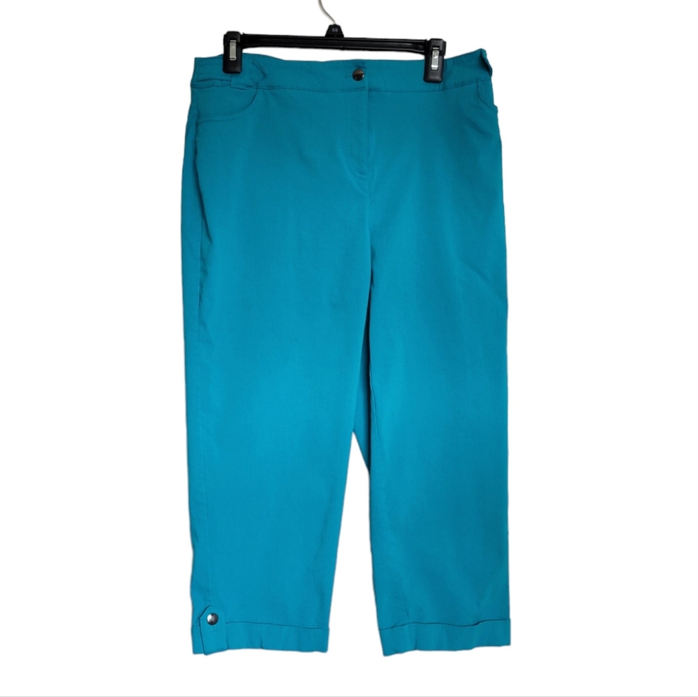 Style & Co. Teal Womans Cuffed Capris Size 14